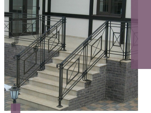 Перила для крыльца в Верхней Пышме — монтаж, изготовление и установка