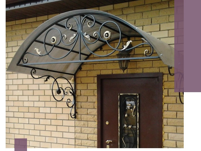 Изготовление козырьков из металла под ключ в Верхней Пышме