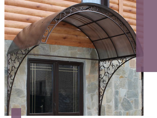 Арочные козырьки под ключ в Верхней Пышме: изготовление и монтаж