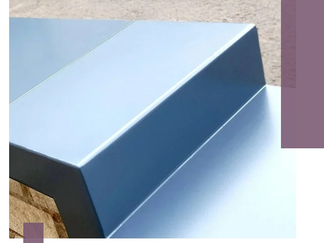 Крышки на парапет в Верхней Пышме: изготовление и монтаж под ключ